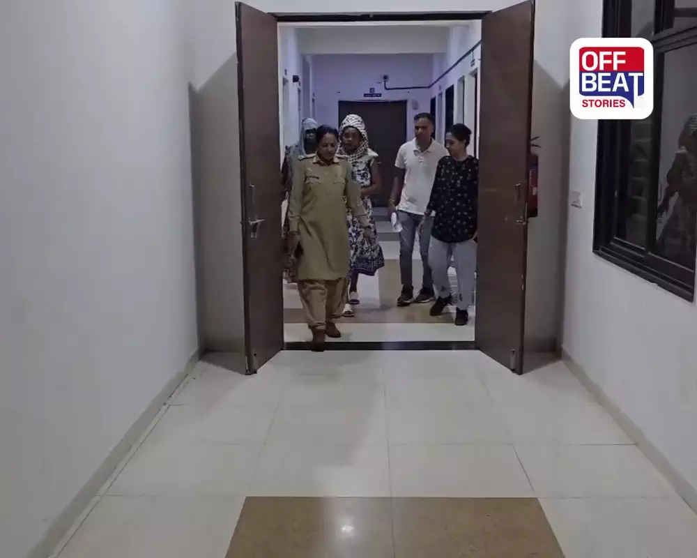 અમદાવાદમાં બે વિદેશી મહિલાઓ ઝડપાઈ