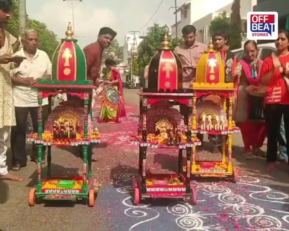 આસ્થા થઈ હાઈટેક