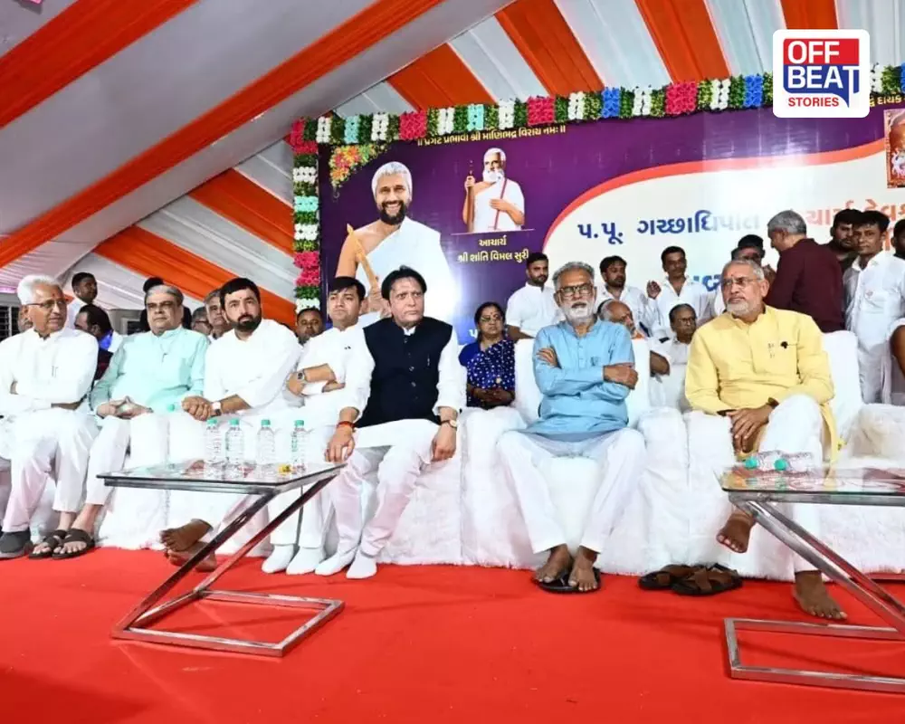 જગદીશ વિશ્વકર્મા પહોંચ્યા બનાસકાંઠાનાં મગરવાડા તીર્થ