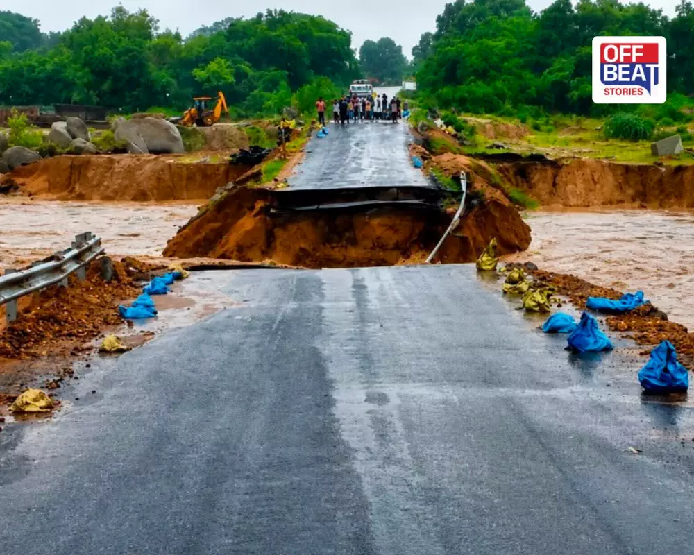 છોટાઉદેપુરનો સંપર્ક કપાયો