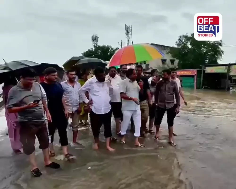 સુરત: ઓલપાડમાં ભારે વરસાદ બાદ MLA દ્વારા રાહત કામગીરીની સમીક્ષા