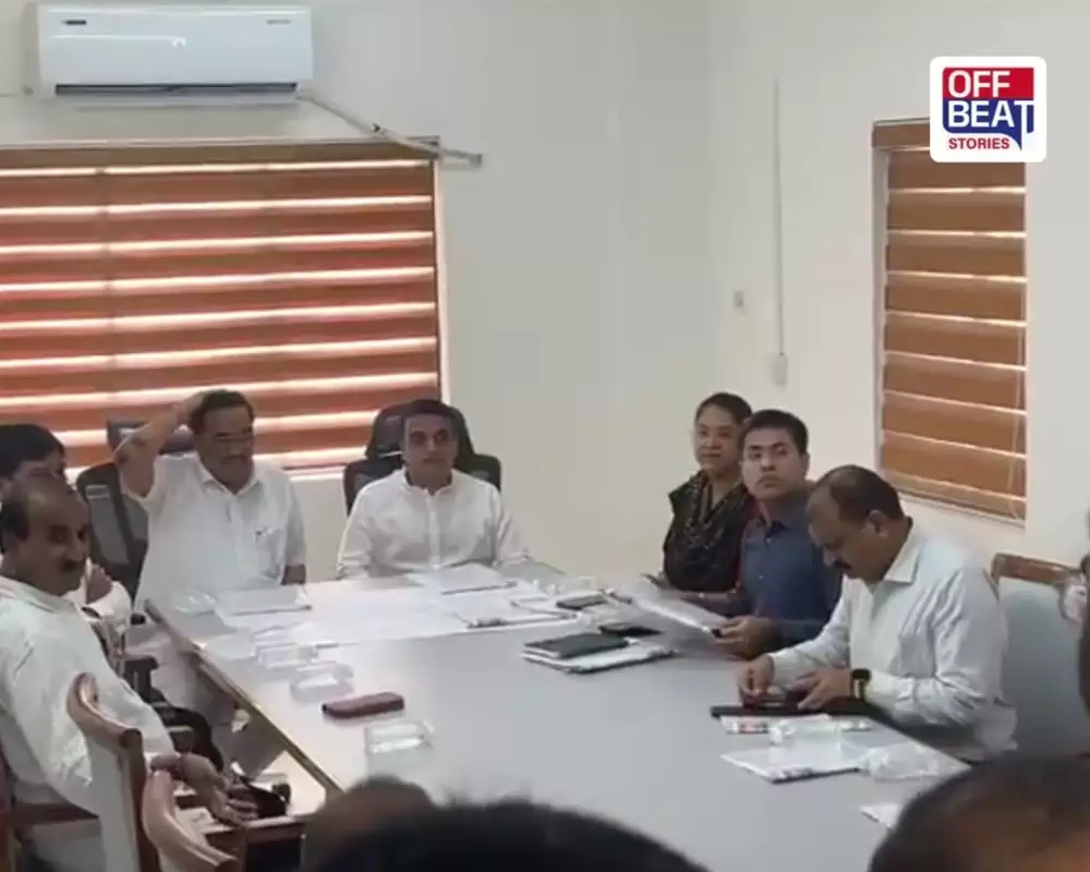 નવસારીમાં પૂર બાદ સરકાર એક્શનમાં