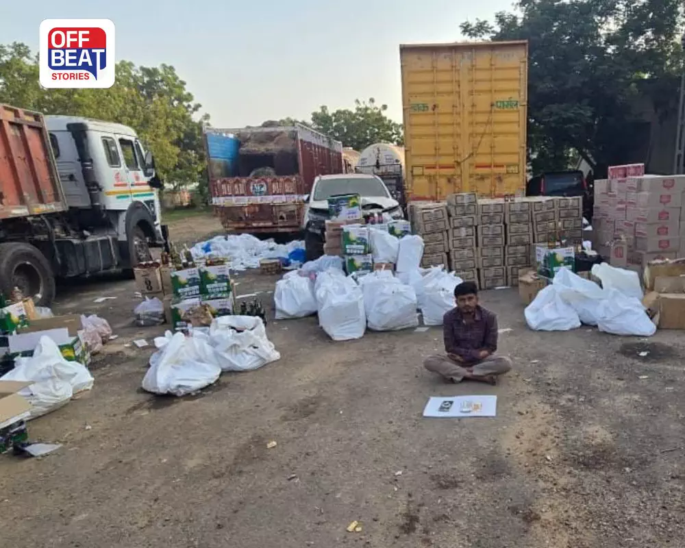 કચ્છમાં SMCનો મોટો દરોડો: ભીમાસરમાંથી ₹63 લાખનો વિદેશી દારૂ ઝડપાયો, 23,700થી વધુ બોટલો સાથે એકની ધરપકડ