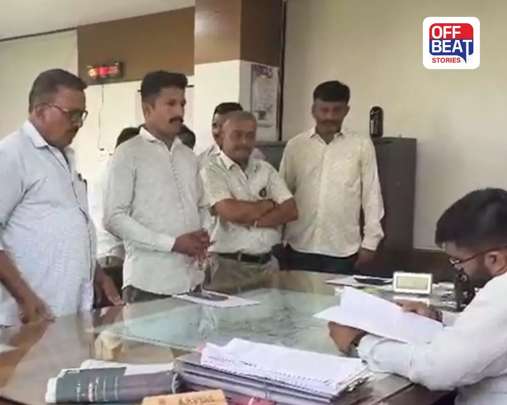 અમરેલી: ફોરલેન વિસ્તરણમાં જમીન સંપાદનની માંગ સાથે ખેડૂતોનું આવેદન: ત્રણ દિવસનું અલ્ટિમેટમ, ગાંધીચીંધ્યા માર્ગે આંદોલનની ચીમકી