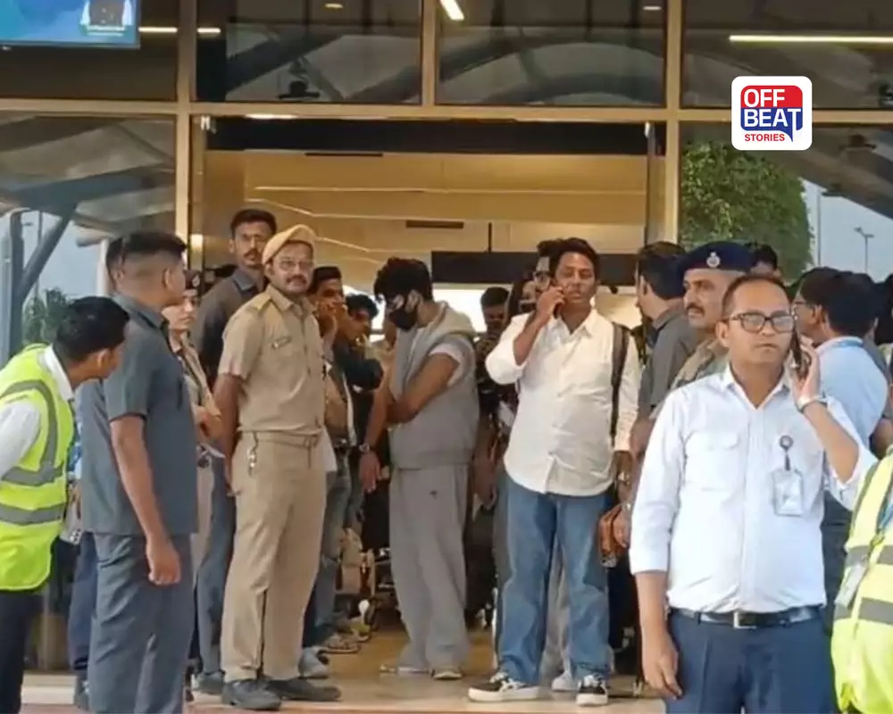 જામનગર એરપોર્ટ પર સેલિબ્રિટીઝનો જમાવડો: શાહિદ કપૂર સહિત જાણીતા કલાકારોનું આગમન