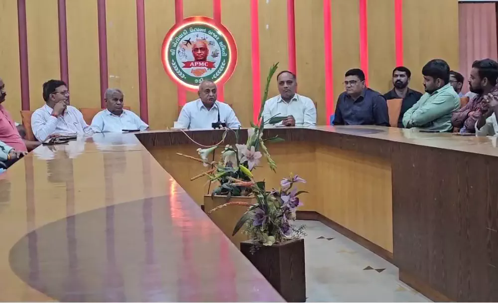 કડી APMCની બેઠકમાં નીતિન પટેલનું મોટું નિવેદન: ખેડૂતોને 80 લાખની સબસિડી અપાશે, ચીની વસ્તુઓ ન ખરીદવા અપીલ