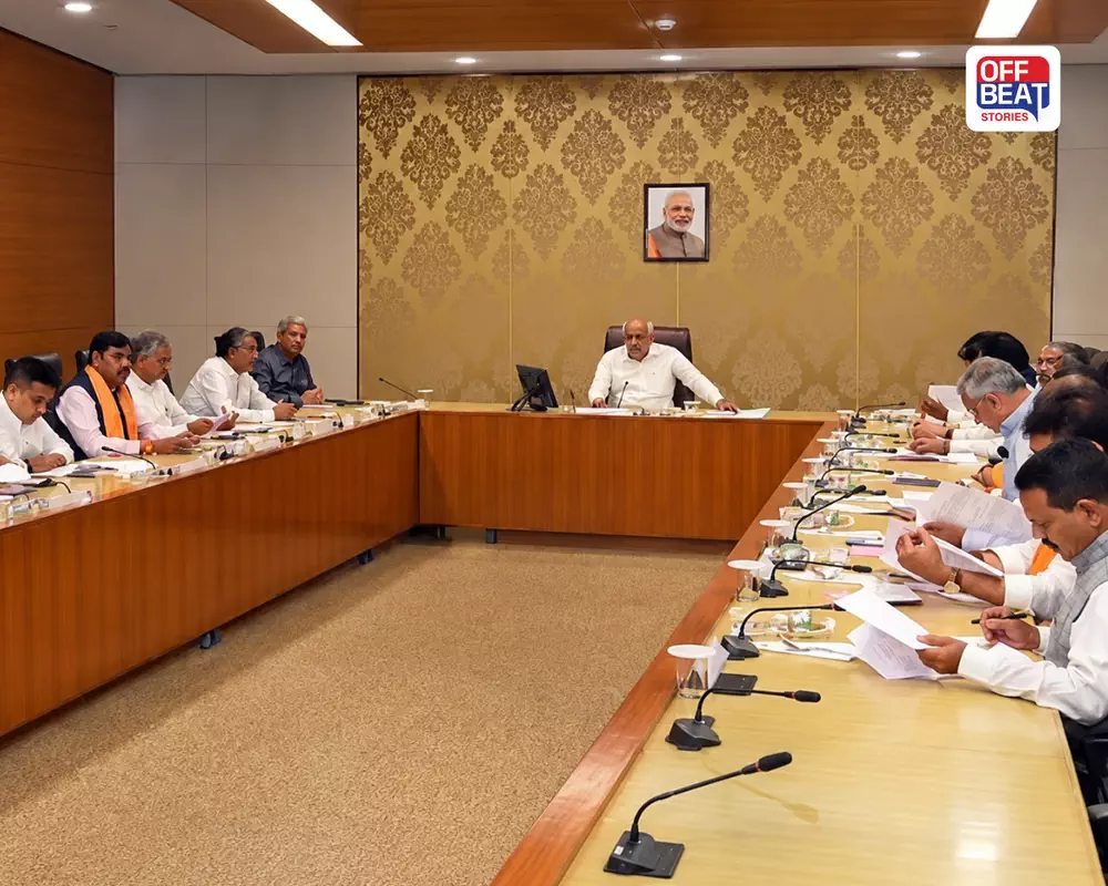 ગુજરાતમાં વીજળીની માગ રેકોર્ડ સ્તરે: જાણો આજે કેબિનેટ બેઠકમાં ક્યા ક્યા મુદ્દાની થશે ચર્ચા