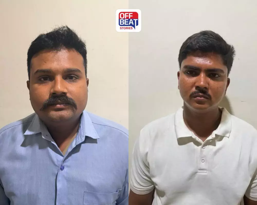 અમદાવાદમાં હોમગાર્ડ વિભાગમાં લાંચકાંડ!: ટ્રાફિકમાં નોકરી ફાળવવા ₹2 હજાર લેતા બે જવાન ઝડપાયા, ચાર કર્મચારીઓએ લાંચ માગ્યાનો આક્ષેપ